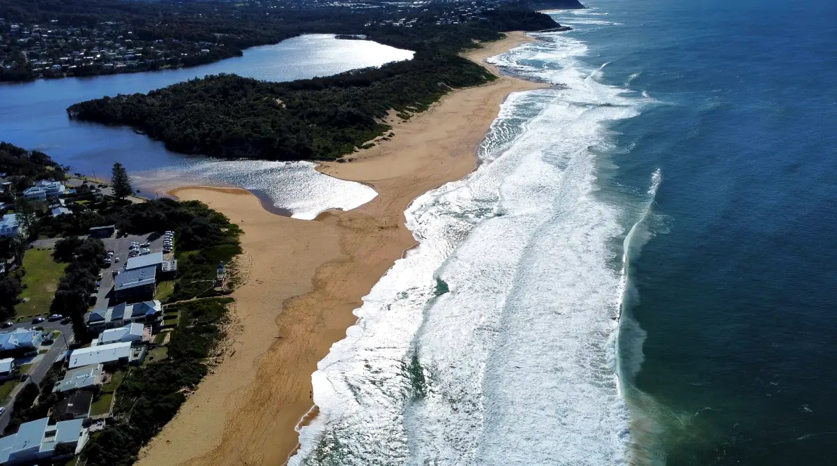 Wamberal Beach